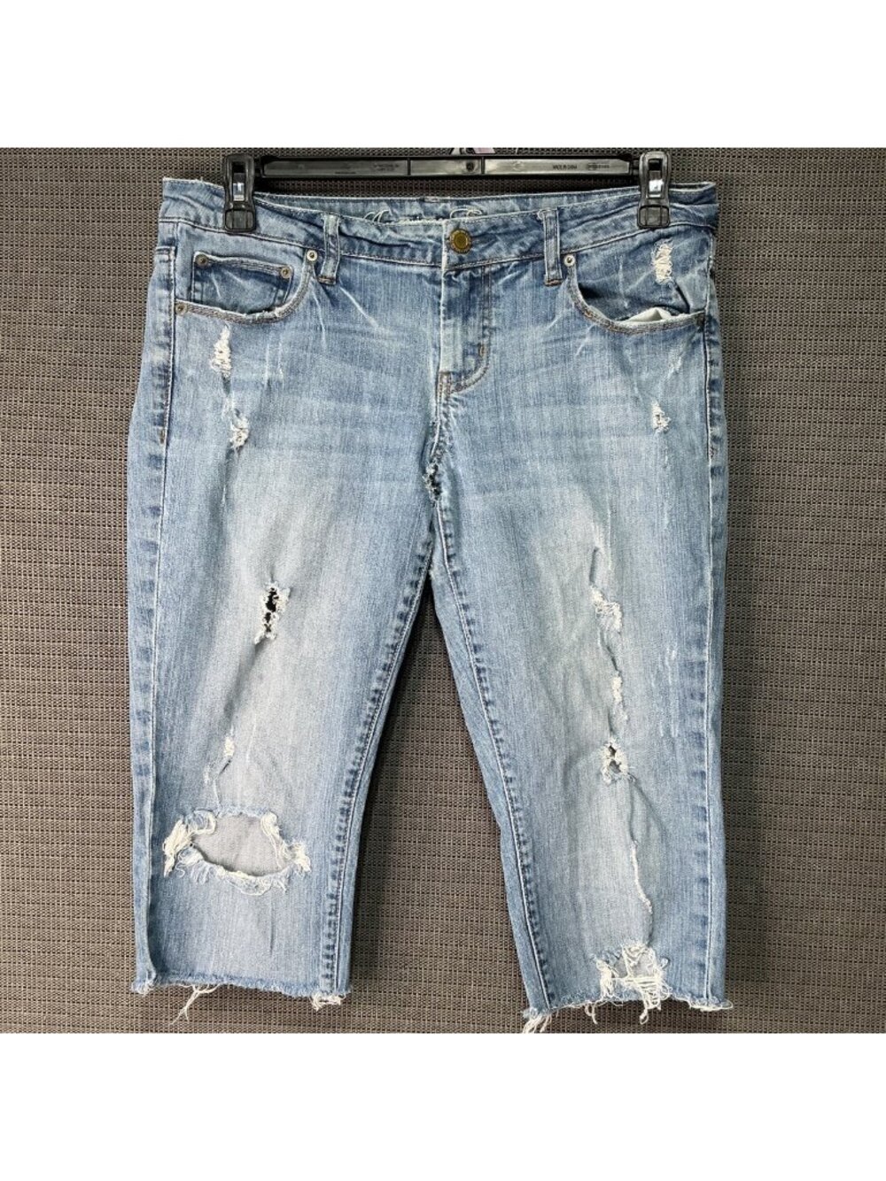American Eagle Women's Distressed Skinny Jeans 12 Regular Light Wash Ripped Hem